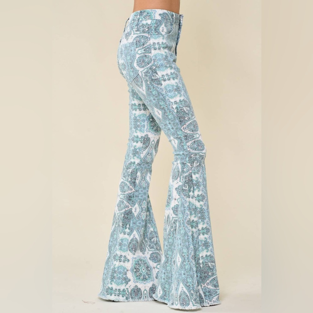 Saints & Hearts Aqua Western Paisley Print Flare Jeans - Size Medium - Picture 2 of 4